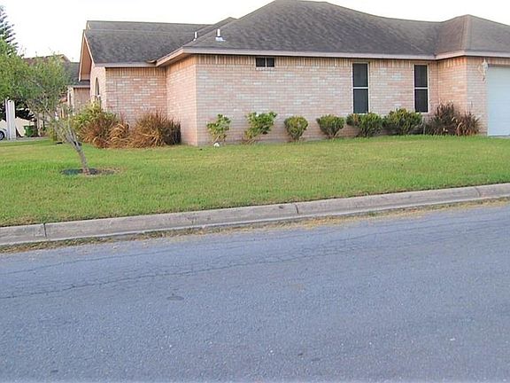 3rd image of 4 Merida Ct