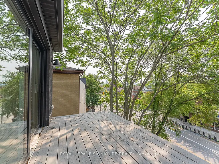 1254 Davenport Rd #4 — Photo 32