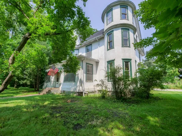 1402 Broadway, Wheaton, MN 56296