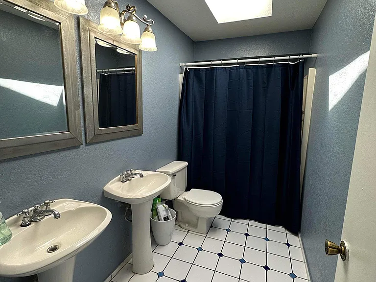 7324 E Taylor St — Photo 18