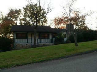 1419 S Courtney Oak Ln, Knoxville, TN 37938