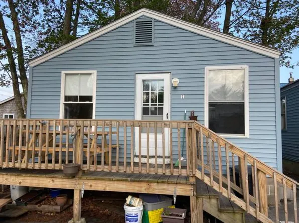 36 School St #2, Old Orchard Beach, ME 04064