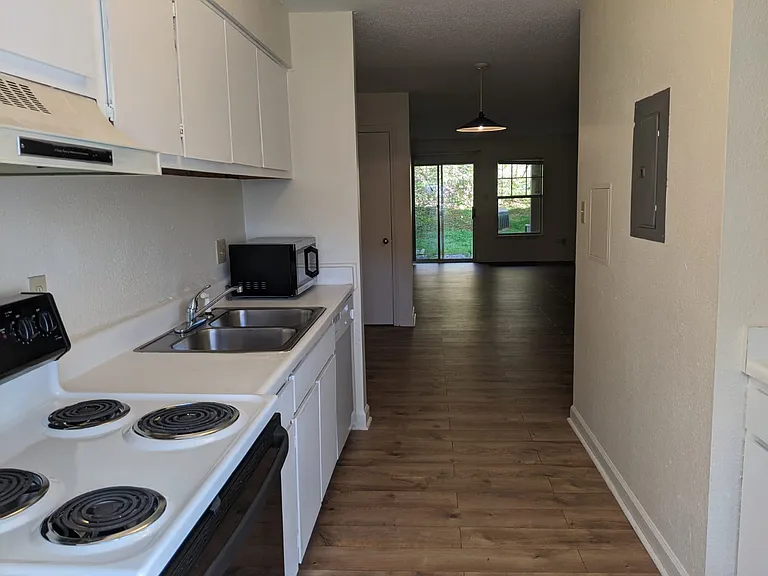 2510 Avent Ferry Rd #103 — Photo 22