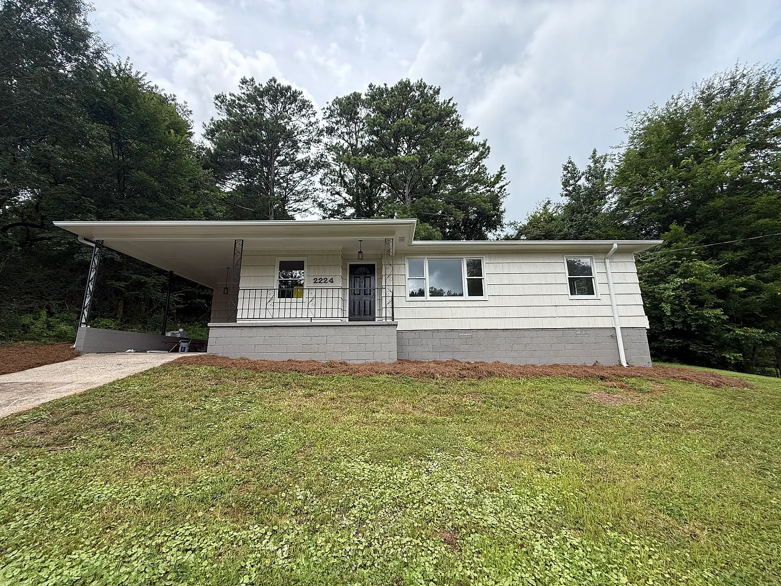 3 bed, 1110 sqft, $1,400 — Photo 1
