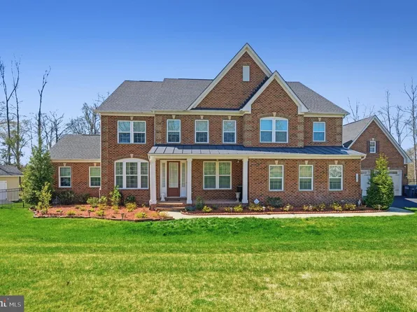 6820 Lilly Belle Ct, Centreville, VA 20120