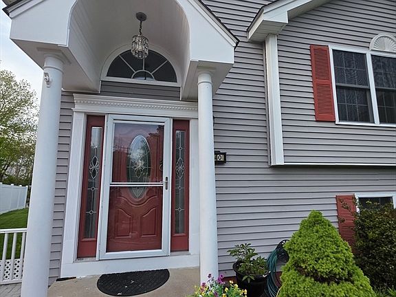 5th image of 540 Stevens St
