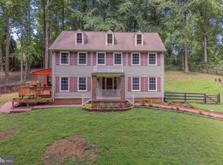 8521 Retreat Ln, Warrenton, VA 20186