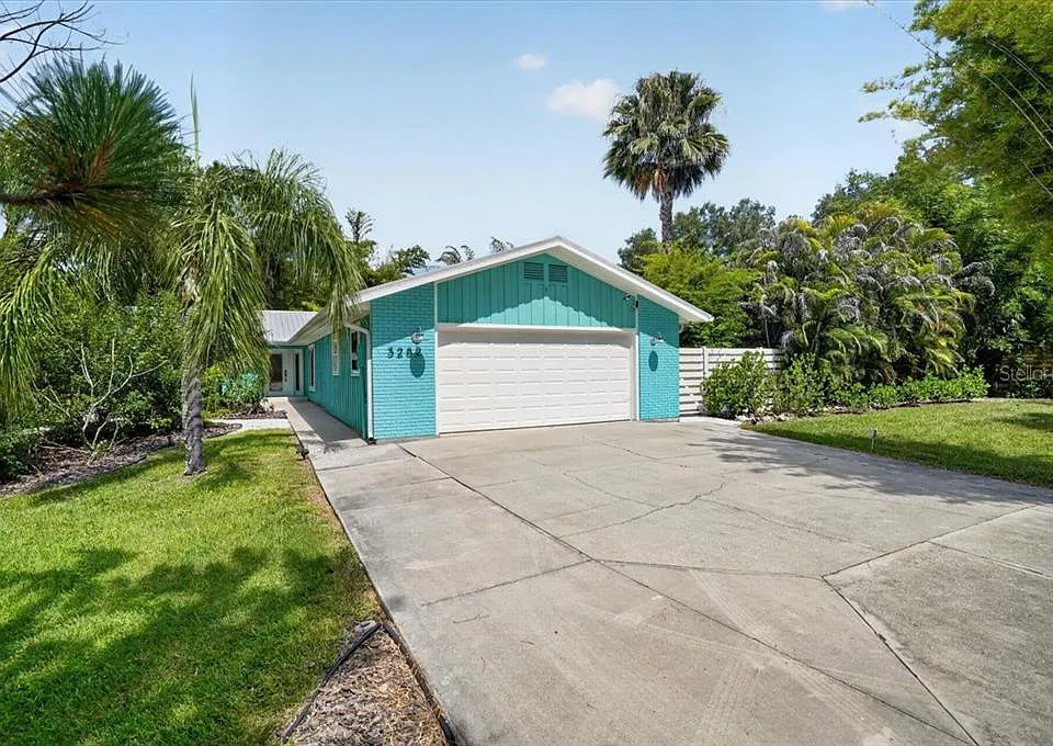3282 Tobero Ln