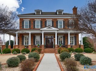 66 Lake Forest Blvd SW, Huntsville, AL 35824