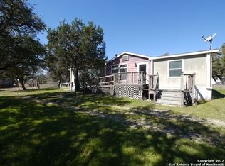 142 County Road 2616, Mico, TX 78056