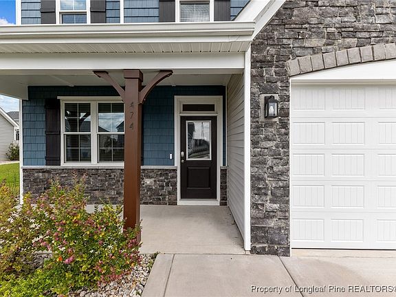 3rd image of 474 Bedford Dr