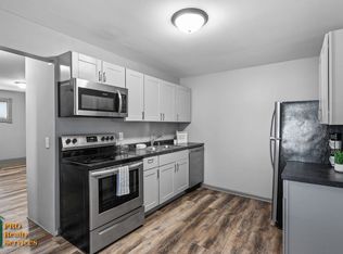 792 Duluth St, Saint Paul, MN 55106