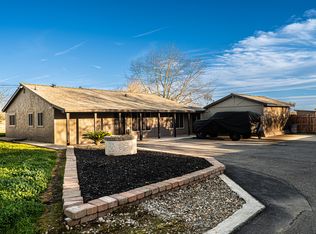 3522 E Forest Lake Rd, Acampo, CA 95220