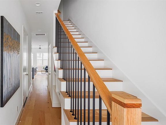 2nd image of 8978 Zurcher Ln