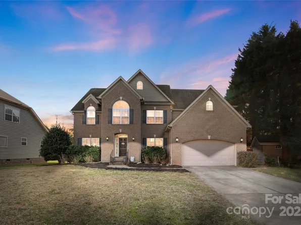 2283 Iron Works Dr, Clover, SC 29710