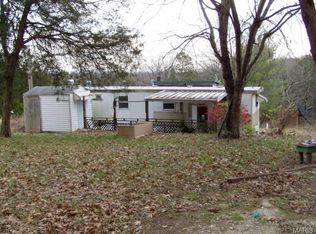 518 Walnut Ridge Dr, Cedar Hill, MO 63016