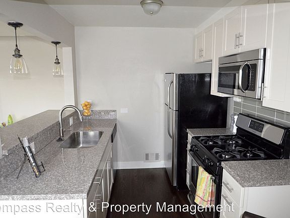5th image of 3546 E 28th Ave