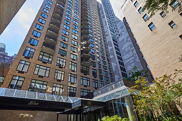Rented by Brown Harris Stevens
