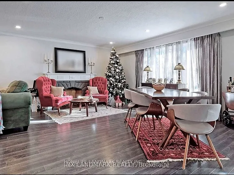 32 Kirk Dr #MAIN — Photo 1