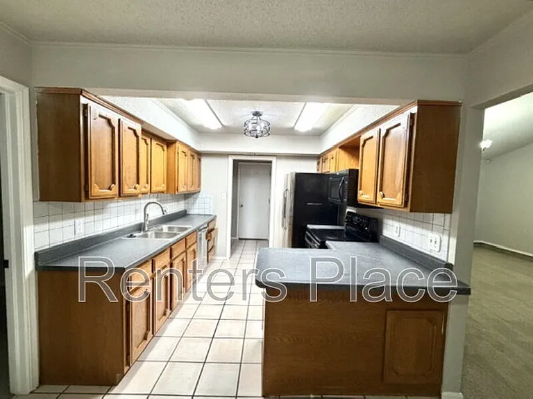 14148 S Poplar Pl — Photo 7