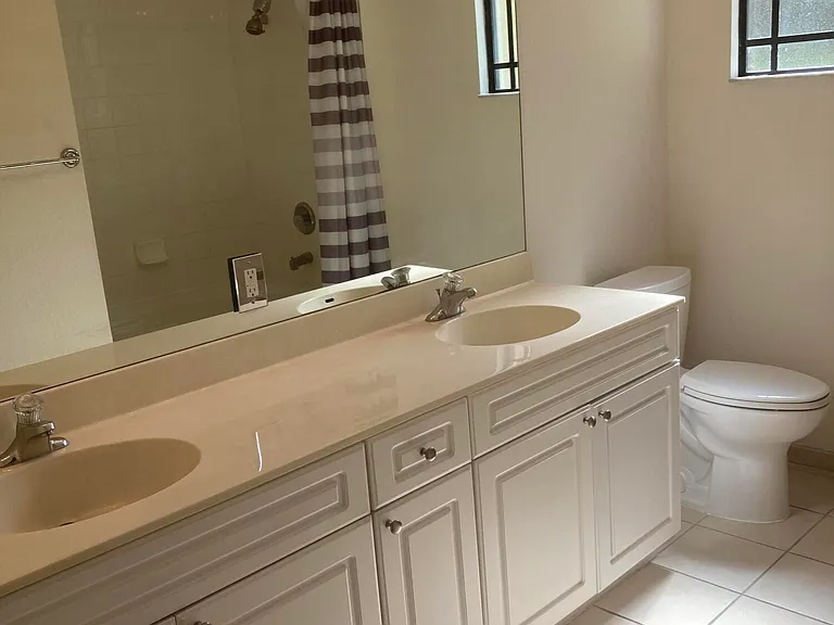 3018 Alcazar Pl #103 — Photo 43