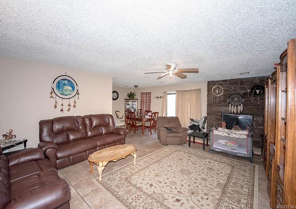 2nd image of 4224 W Perrier Dr