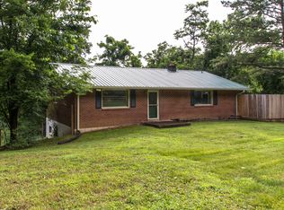 8439 McCrory Ln, Nashville, TN 37221