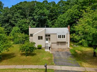 115 Skyline Dr, South Windsor, CT 06074