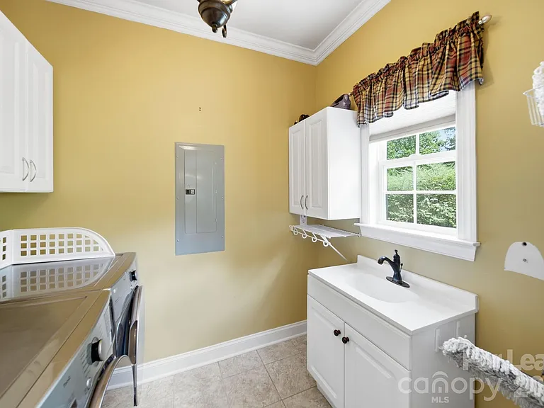 7107 Nesbit Rd — Photo 21