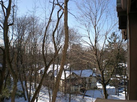 3rd image of 5-6 Tudor Ct