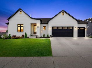 365 Canterbury St, North Liberty, IA 52317