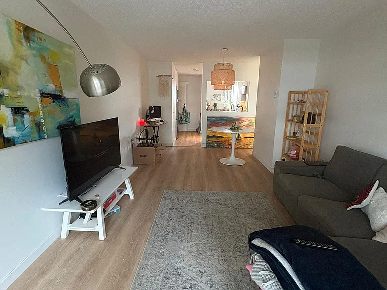 1363 Clyde Ave #307 — Photo 6