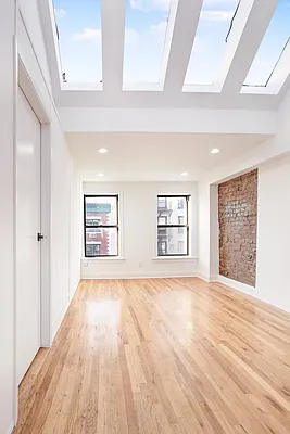 Rented by Creed Realty Group | media 19