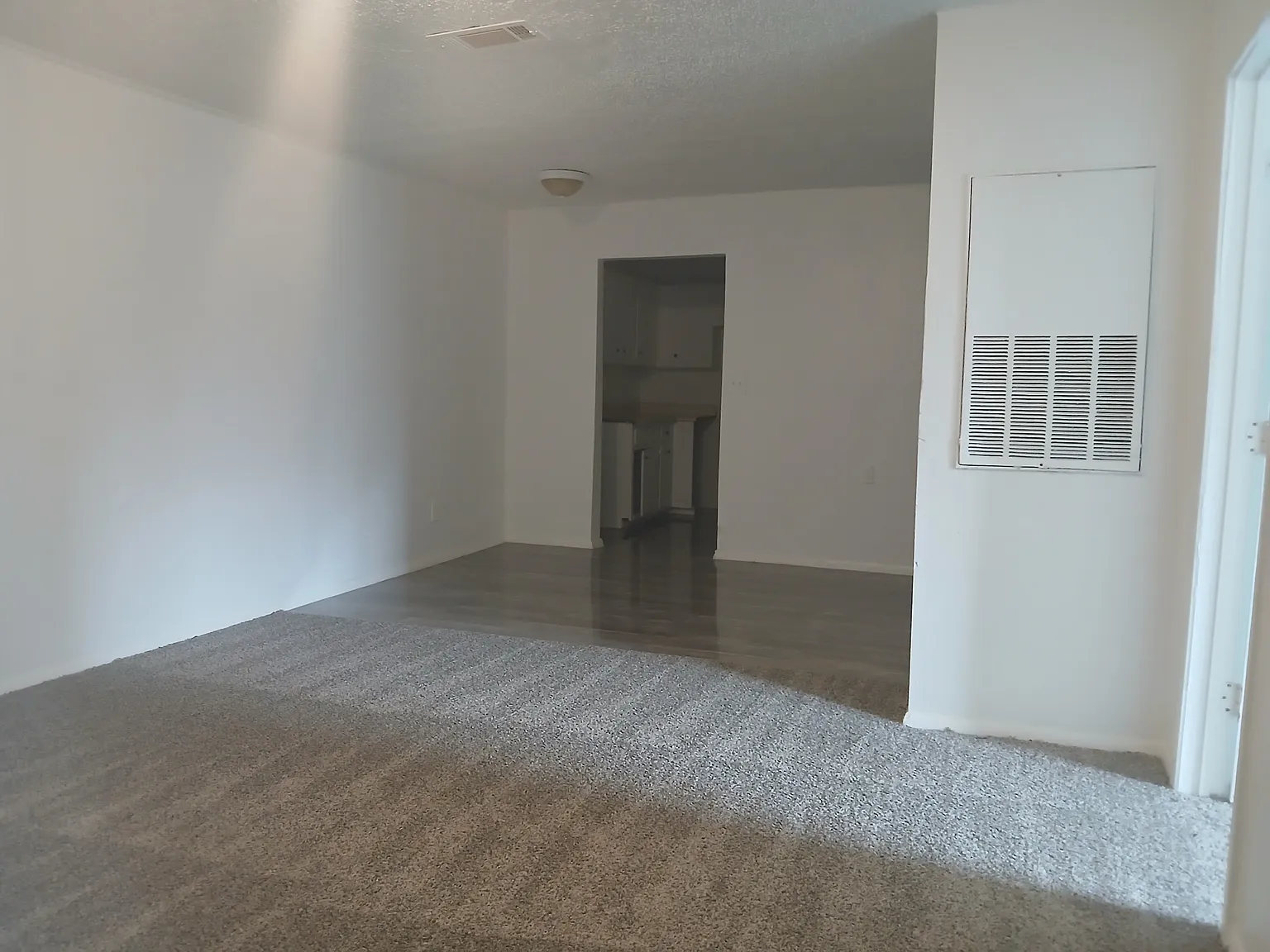 Woodland Dr — Photo 1