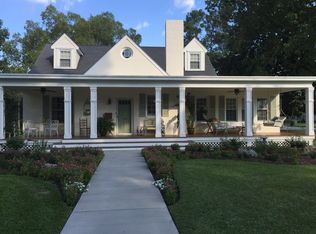 1301 N Respess St, Washington, NC 27889