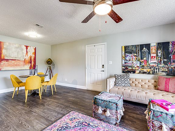 4th image of 1968 Lake Heritage Cir #213