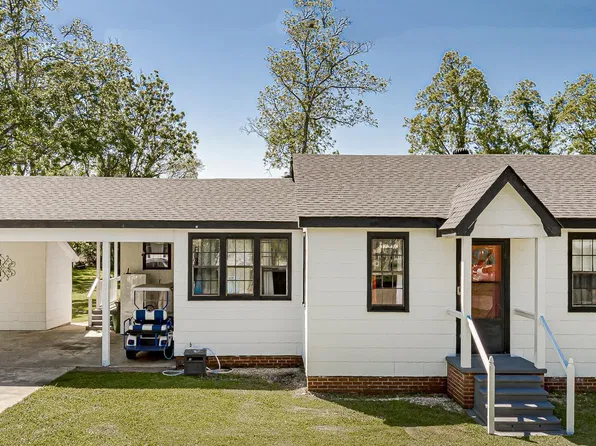 581 Plauche St, Morganza, LA 70759