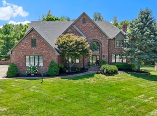 5199 Sue Dr, Carmel, IN