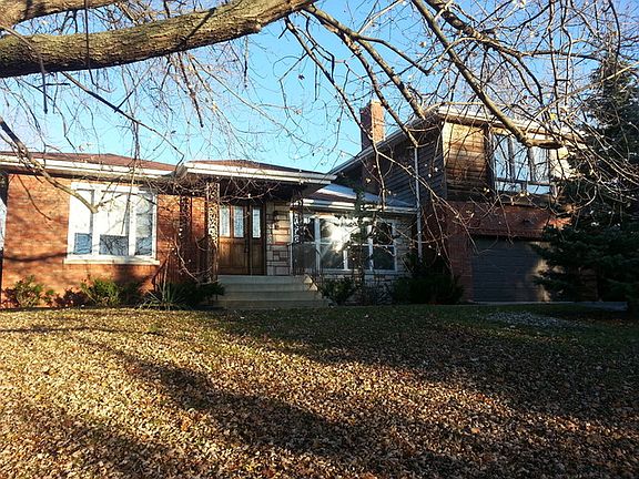5th image of 12817 S La Grange Rd