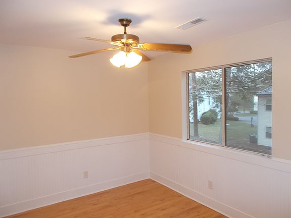 4th image of 1188 Village Creek Ln #408