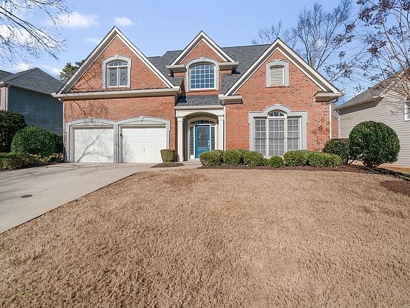 2nd image of 1052 Queensgate Dr SE