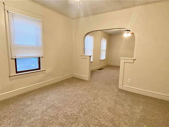 5th image of 1615 W 20th St