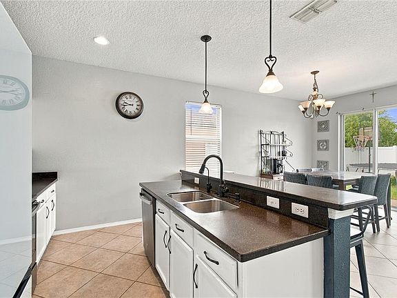 4th image of 4429 STARLIGHT POINTE DRIVE