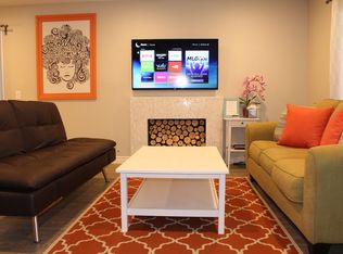 1029 W Lamark Ln, Anaheim, CA 92802