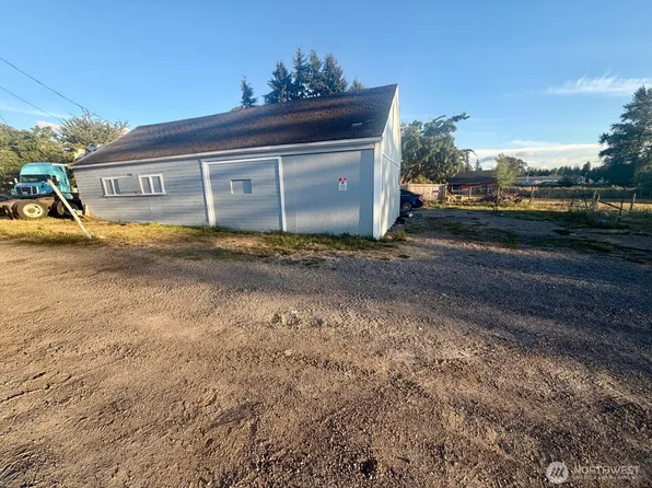 9602 Waller Road E, Tacoma, WA 98446