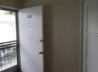 1034 E 3rd St, Long Beach, CA 90802