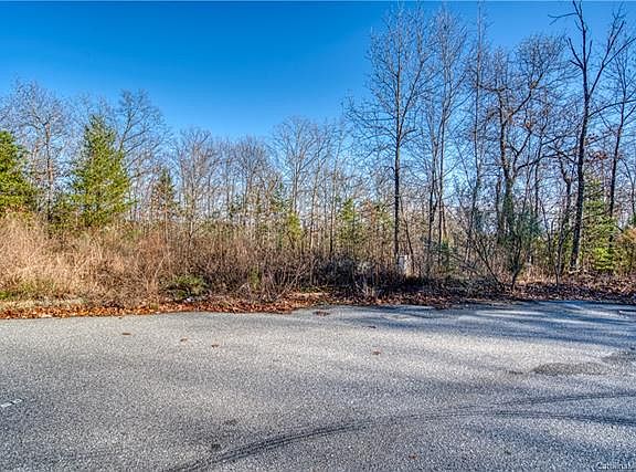 2nd image of 5004 Kings Pinnacle Dr