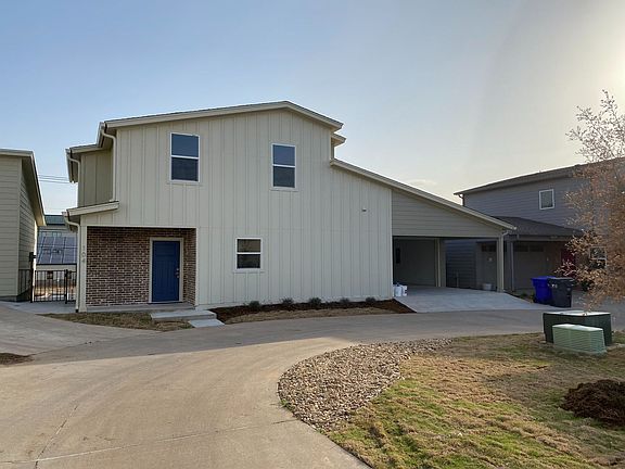 2nd image of 401 Bosque Blvd #104