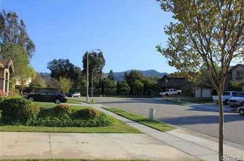 3rd image of 2443 Picasso Cir