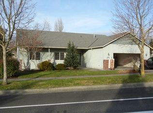 20375 NE Fairview Lake Way, Fairview, OR 97024